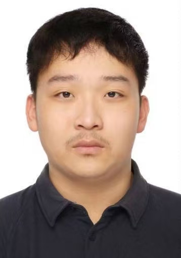 Yizhou Xu